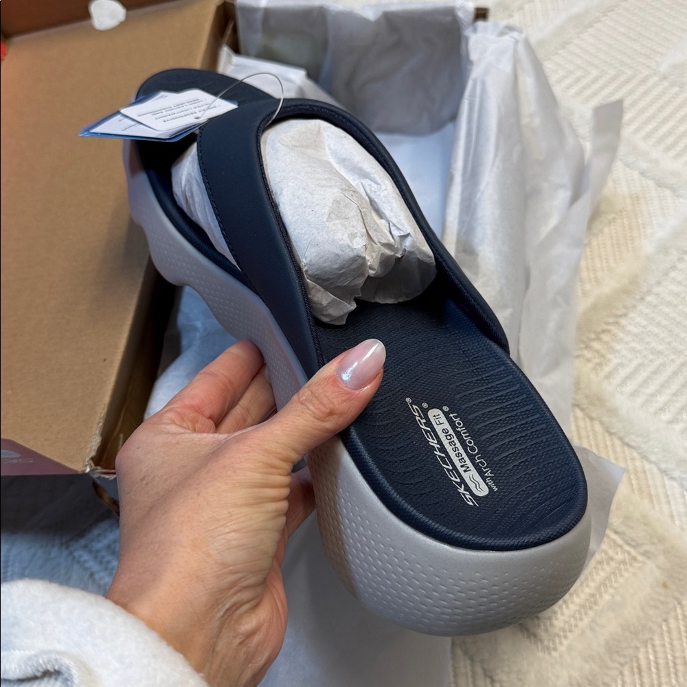 Skechers - GO WALK Massage Fit Sandal Sandals - Picture 4 of 5